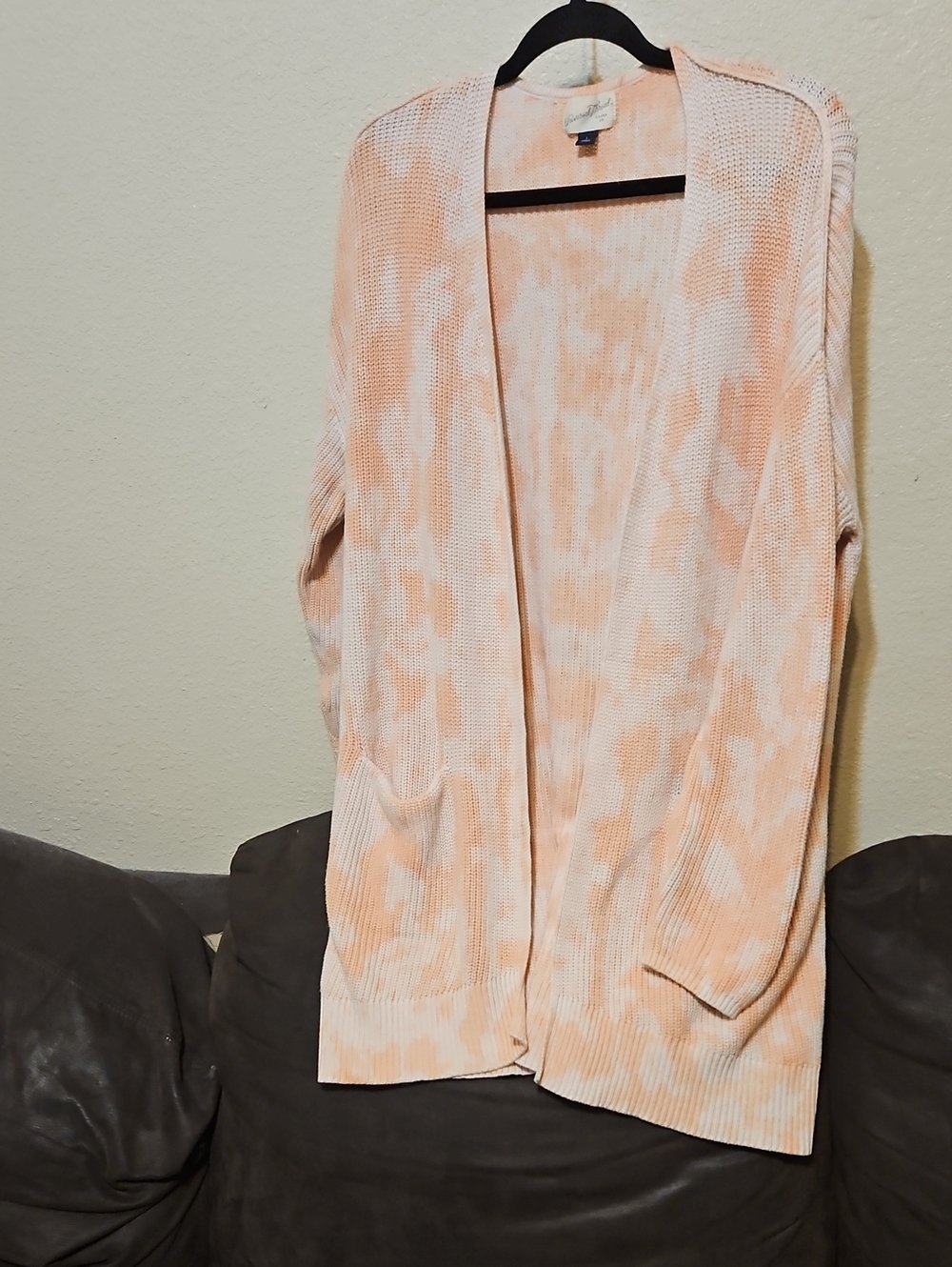 Universal Thread Peach and Cream Open-Front Cardigan